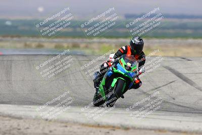 media/Jun-14-2025-Lets Ride (Sat) [[c36d48699a]]/B Group/1120am (Grapevine)/